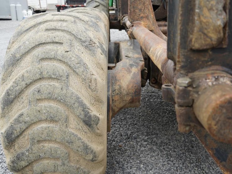 deere-1010d-image-69