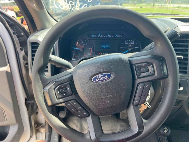 2018-ford-f550-xl-image-34