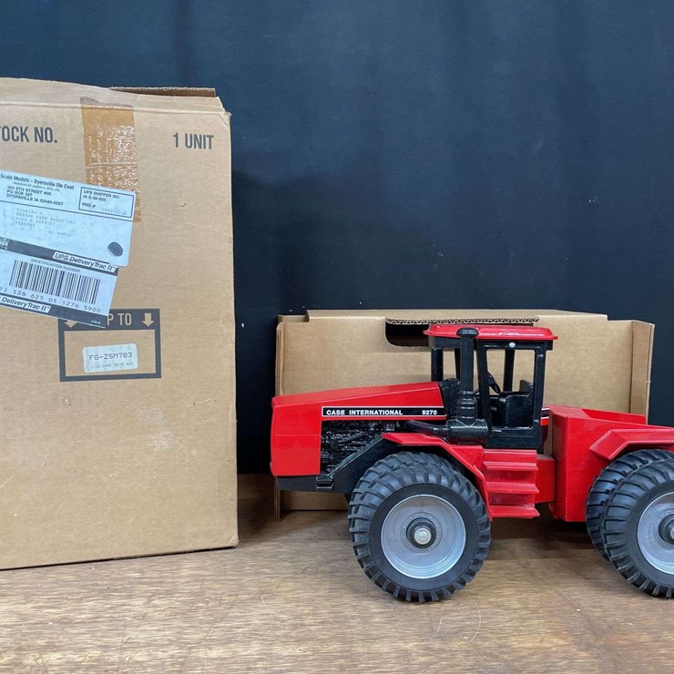 1/16 Case-IH 9270 NIB SM
