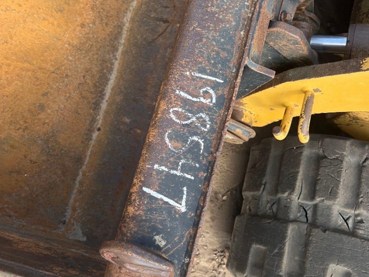 caterpillar-259d-image-33