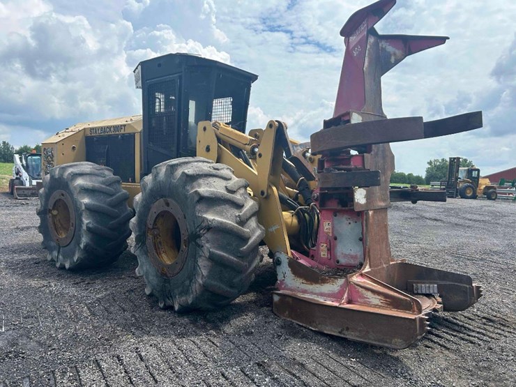 caterpillar-573-image-6