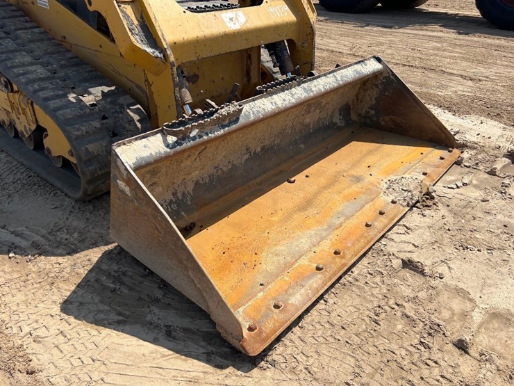 caterpillar-259d-image-17