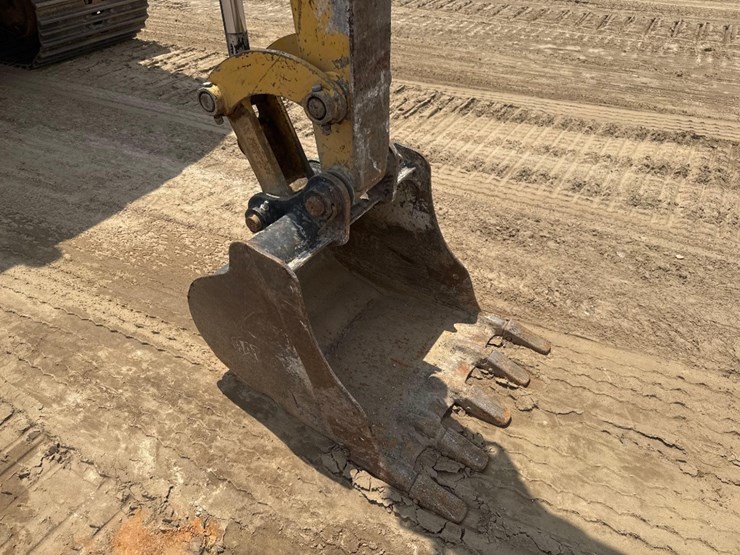2014-caterpillar-304e-cr-image-21
