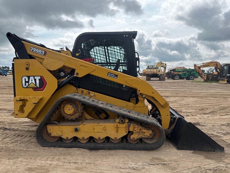 2022-caterpillar-299d3-image-5