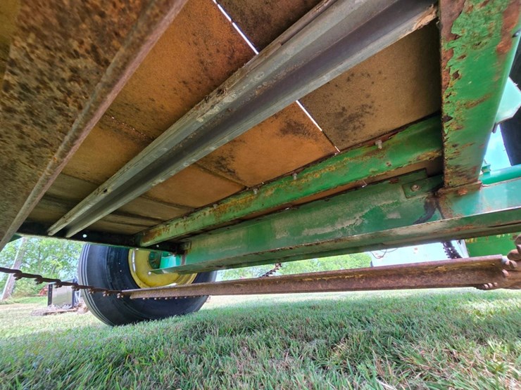 john-deere-350-image-17