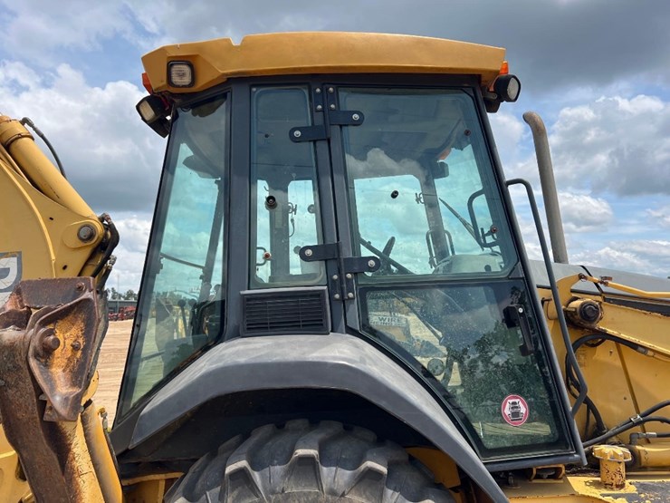 2004-deere-310sg-image-27