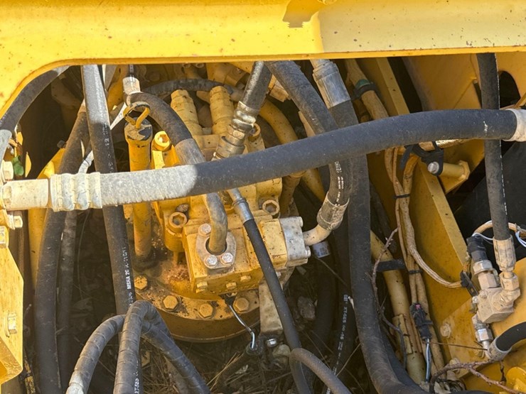 2012-caterpillar-320el-image-37