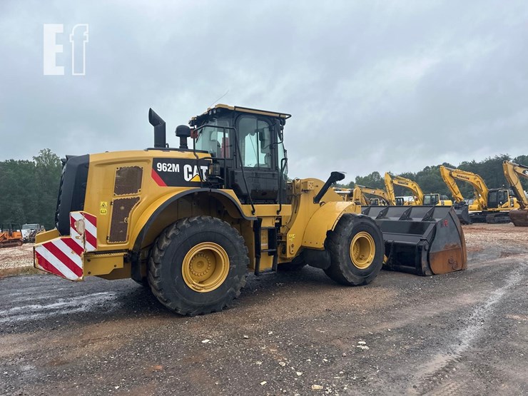 2020-caterpillar-962m-image-8