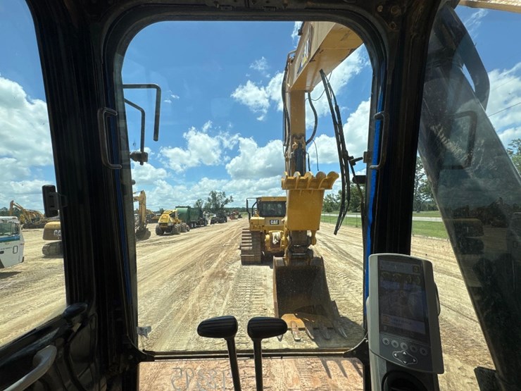 2014-caterpillar-336fl-image-33
