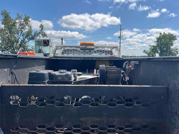 2018-ford-f550-xl-image-20