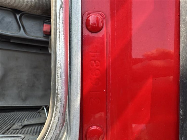 2012-kenworth-w900-image-58