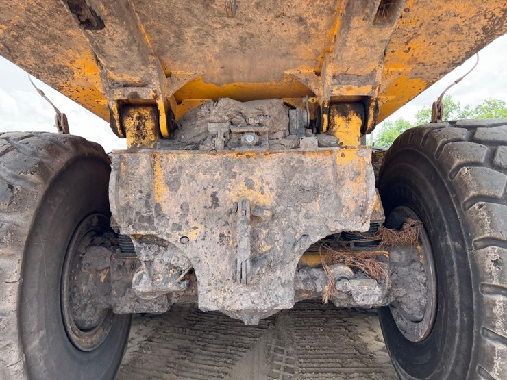 2012-volvo-a40f-image-20