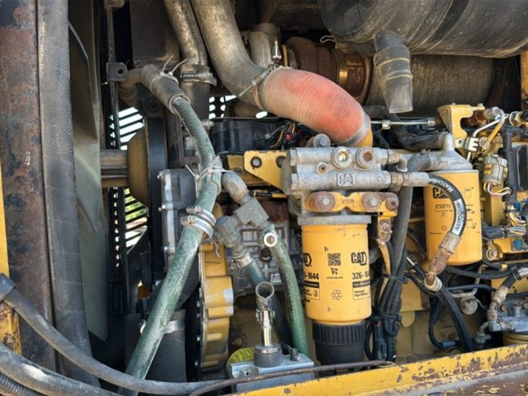 2008-caterpillar-574-image-61