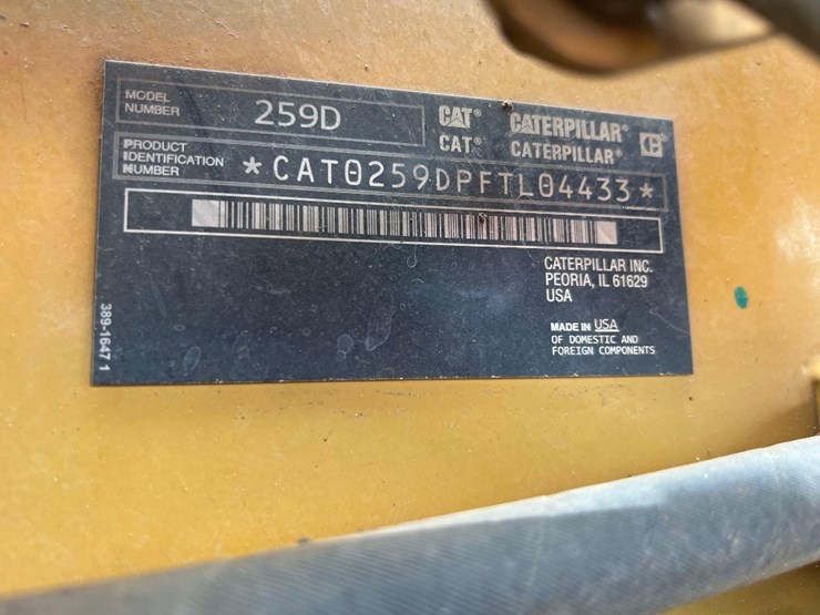 2015-caterpillar-259d-image-17