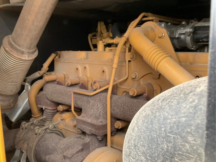 2018-caterpillar-930m-image-12