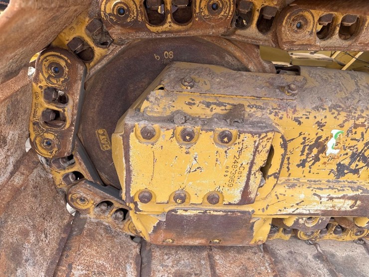 2022-caterpillar-d4-lgp-image-19