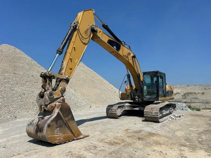2011-caterpillar-329dl-image-1