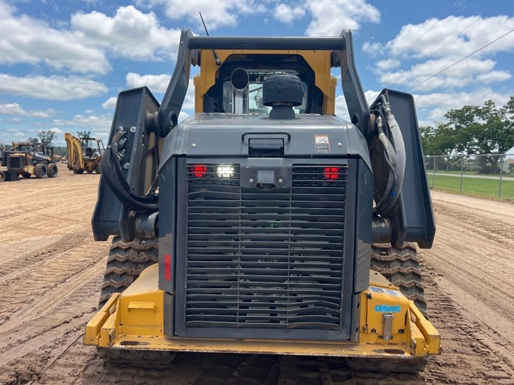 2020-deere-333g-image-3