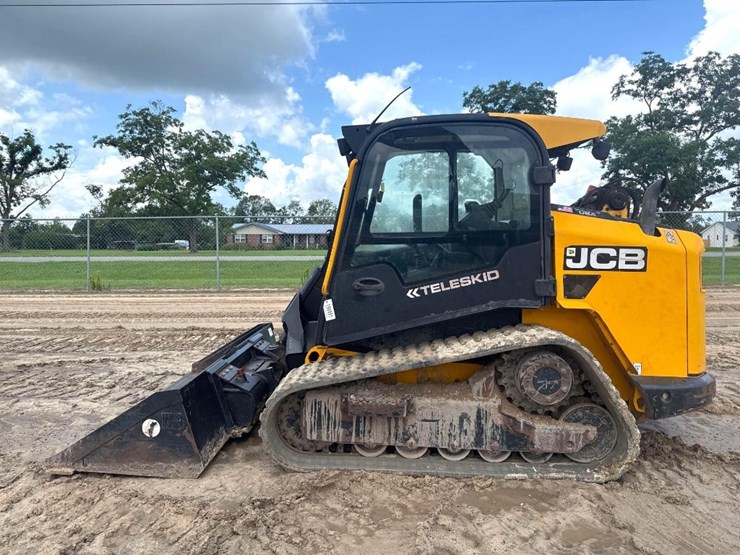 jcb-3ts-8t-image-1