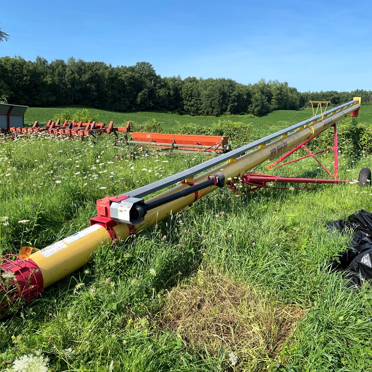 #3633 • Westfield 50' Grain Auger