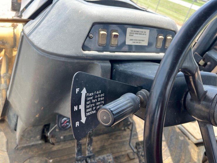 2004-deere-310sg-image-39