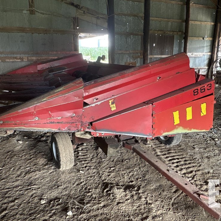 MASSEY-FERGUSON 863