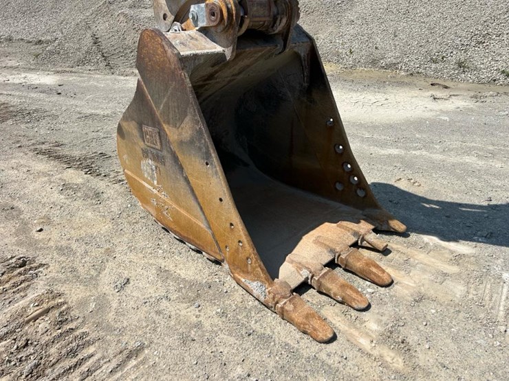 2011-caterpillar-329dl-image-16