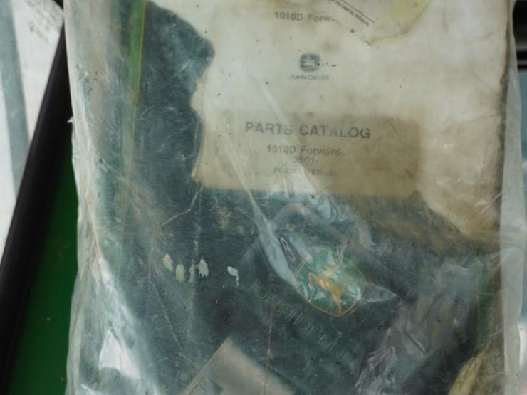 deere-1010d-image-21