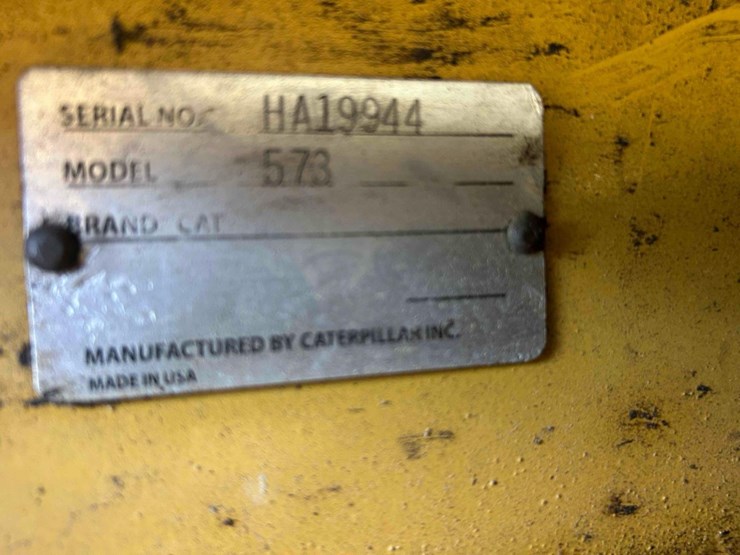 caterpillar-573-image-41