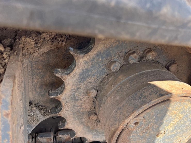 2016-deere-35g-image-10