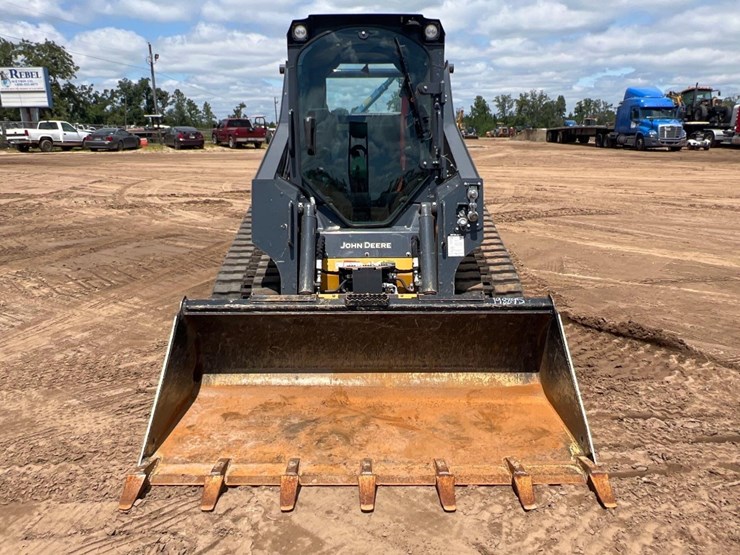 2023-deere-317g-image-7