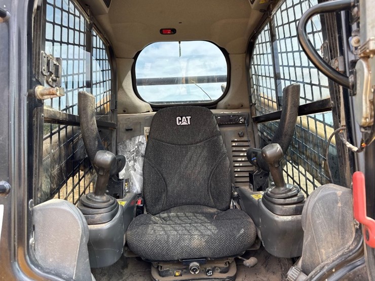 2018-caterpillar-289d-image-40