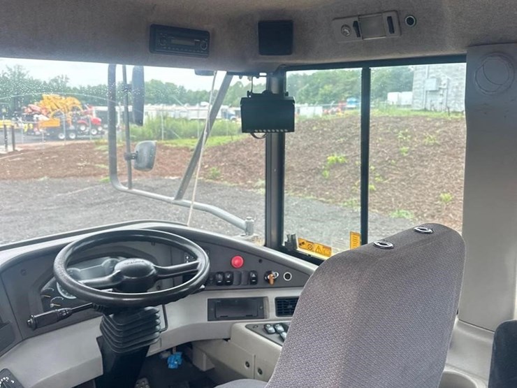 2015-volvo-a40g-image-25