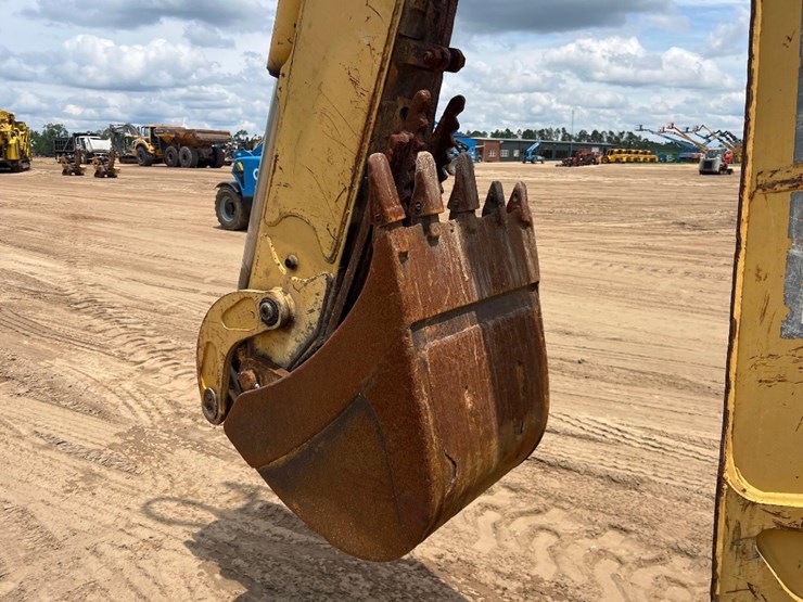 2004-deere-310sg-image-29