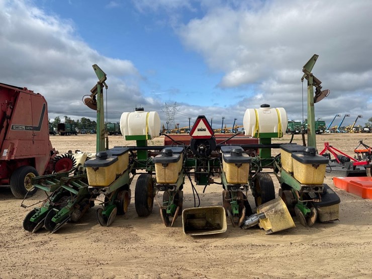 john-deere-2-image-2