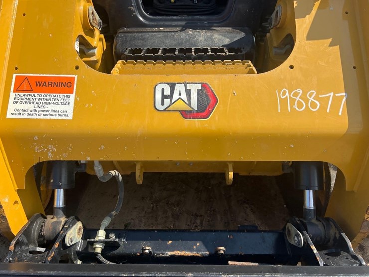2023-caterpillar-299d3-image-10
