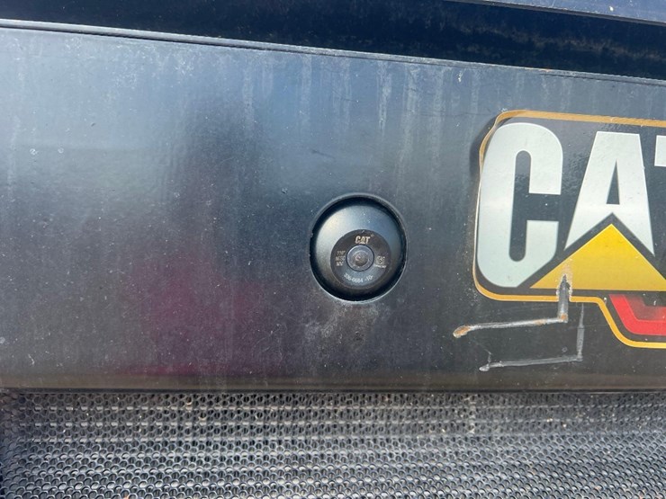 2022-caterpillar-272d3-image-14