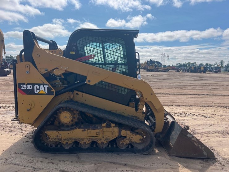 caterpillar-259d-image-29