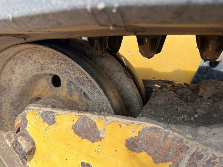 2019-caterpillar-299d2-xhp-image-10