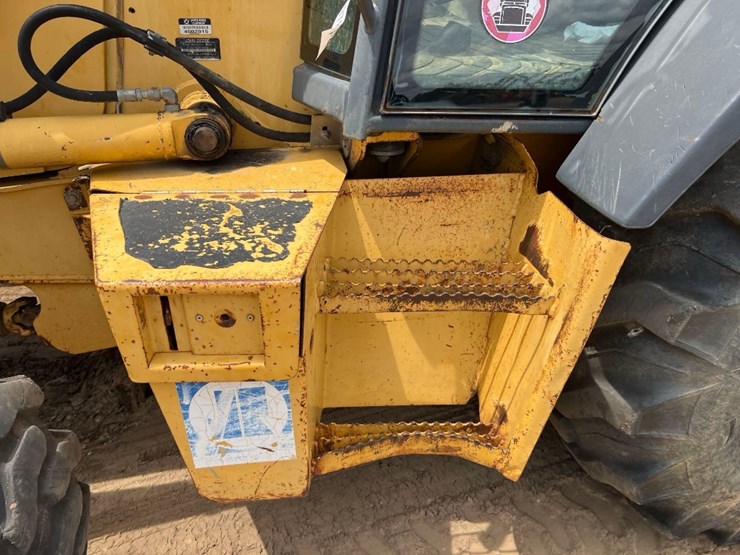 2004-deere-310sg-image-20