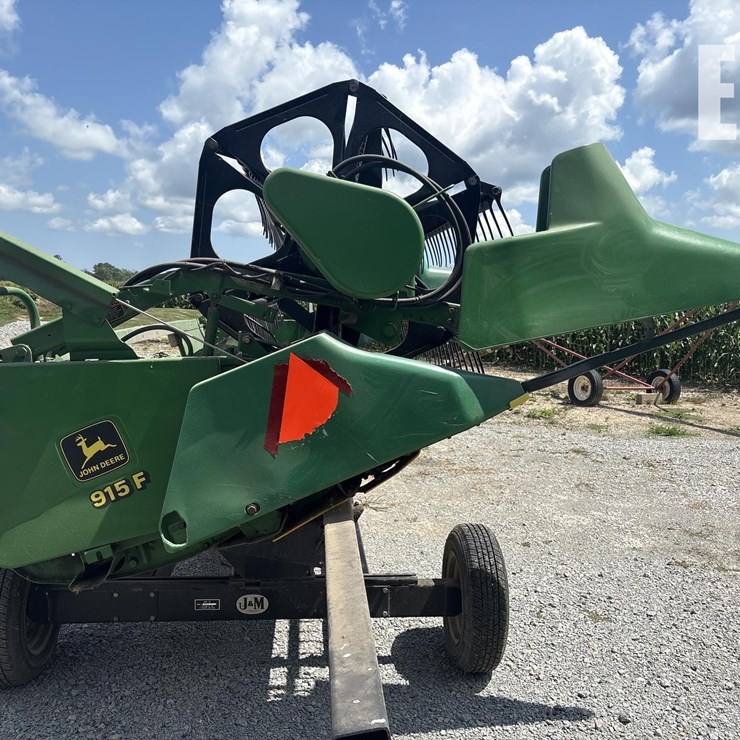 JOHN DEERE 915F