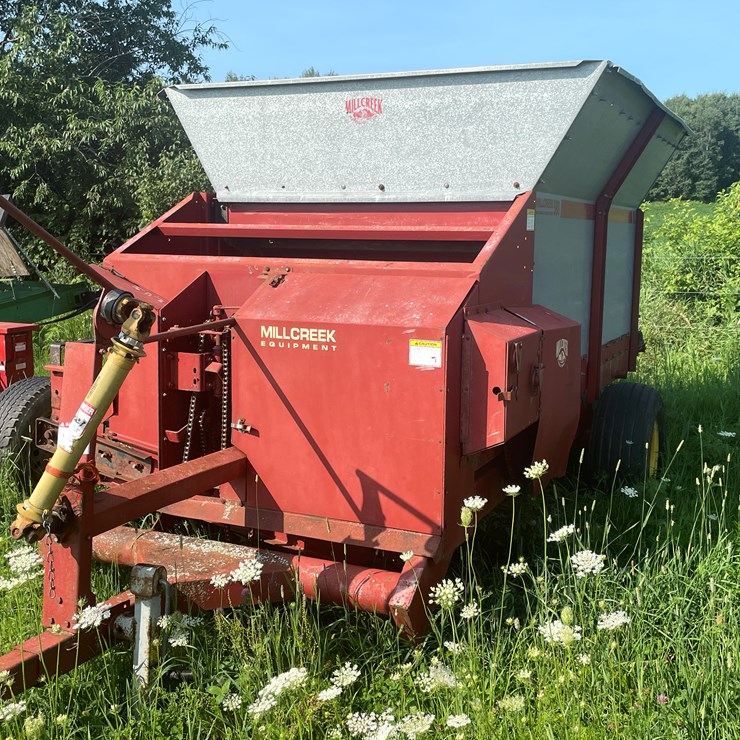 #3630 • Millcreek 588 Bedding Spreader