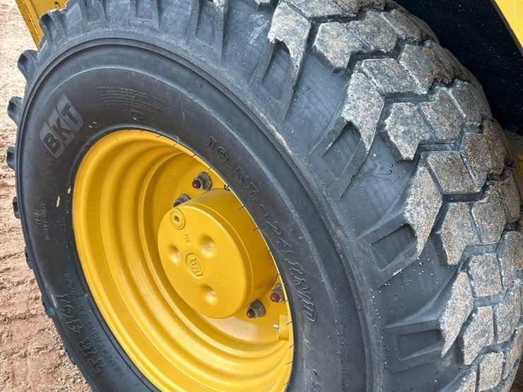 2018-caterpillar-420f2-it-image-20
