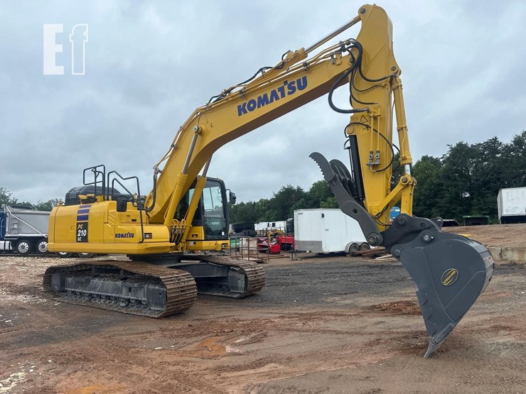 2022-komatsu-pc210-lc-11-image-2
