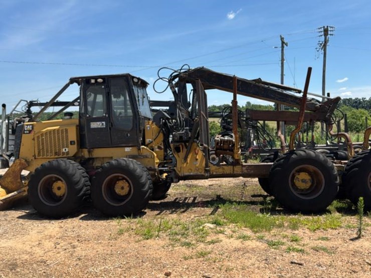 2008-caterpillar-574-image-3