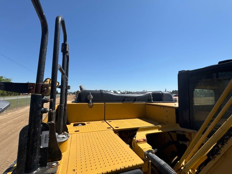 2012-caterpillar-320el-image-36
