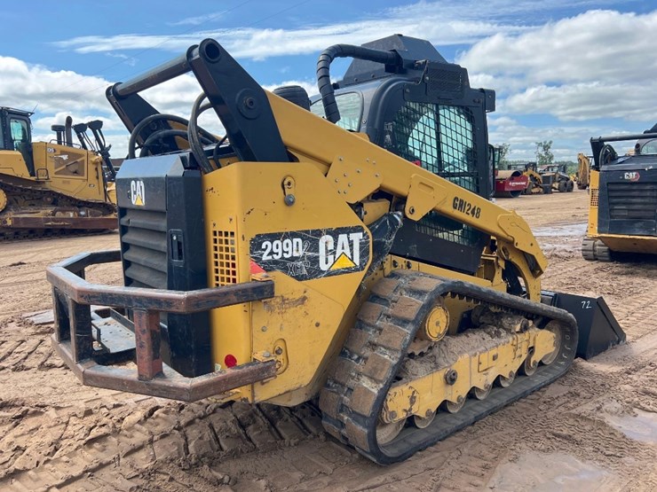2019-caterpillar-299d2-xhp-image-4