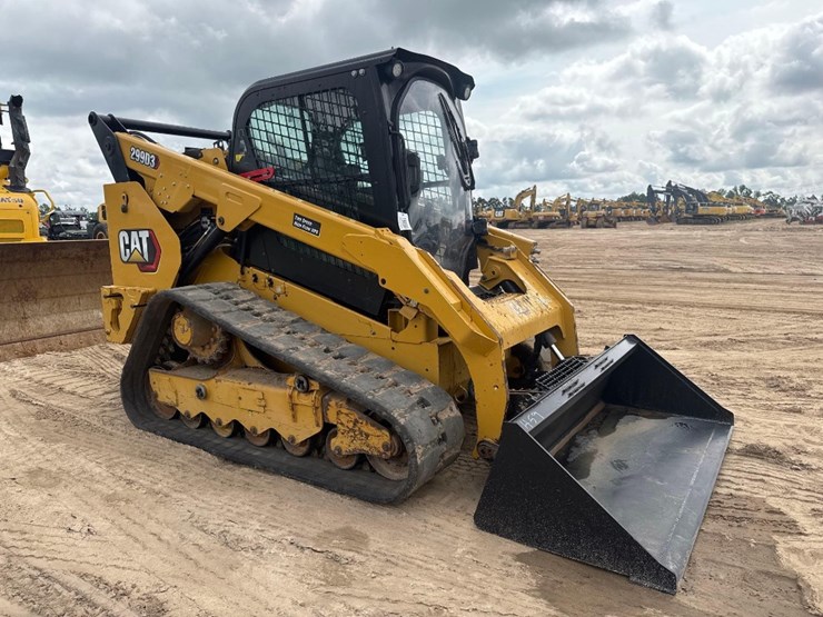 2022-caterpillar-299d3-image-4