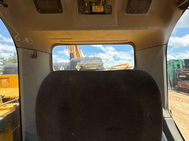 2014-caterpillar-336fl-image-43