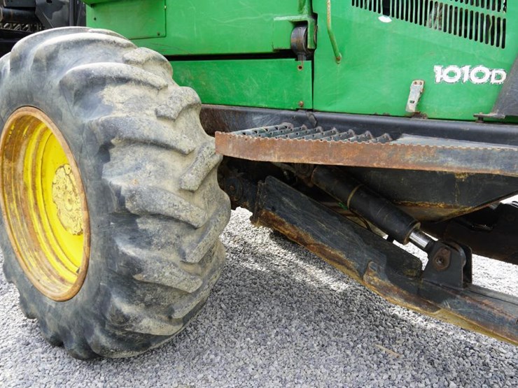 deere-1010d-image-103